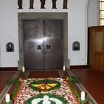 Blumenteppich zu Fronleichnam in der Pfarrkirche St. Johannes d.T., Kirchhellen