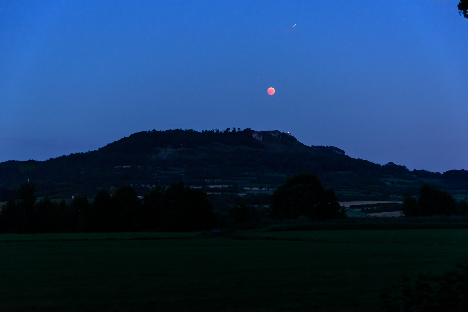 Blutmond 2018 überm Walbera in der Fränkischen Schweiz