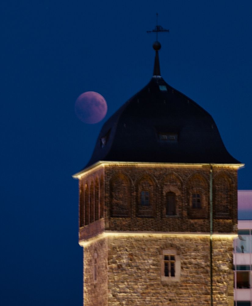 Blutmond am Himmel von Chemnitz 