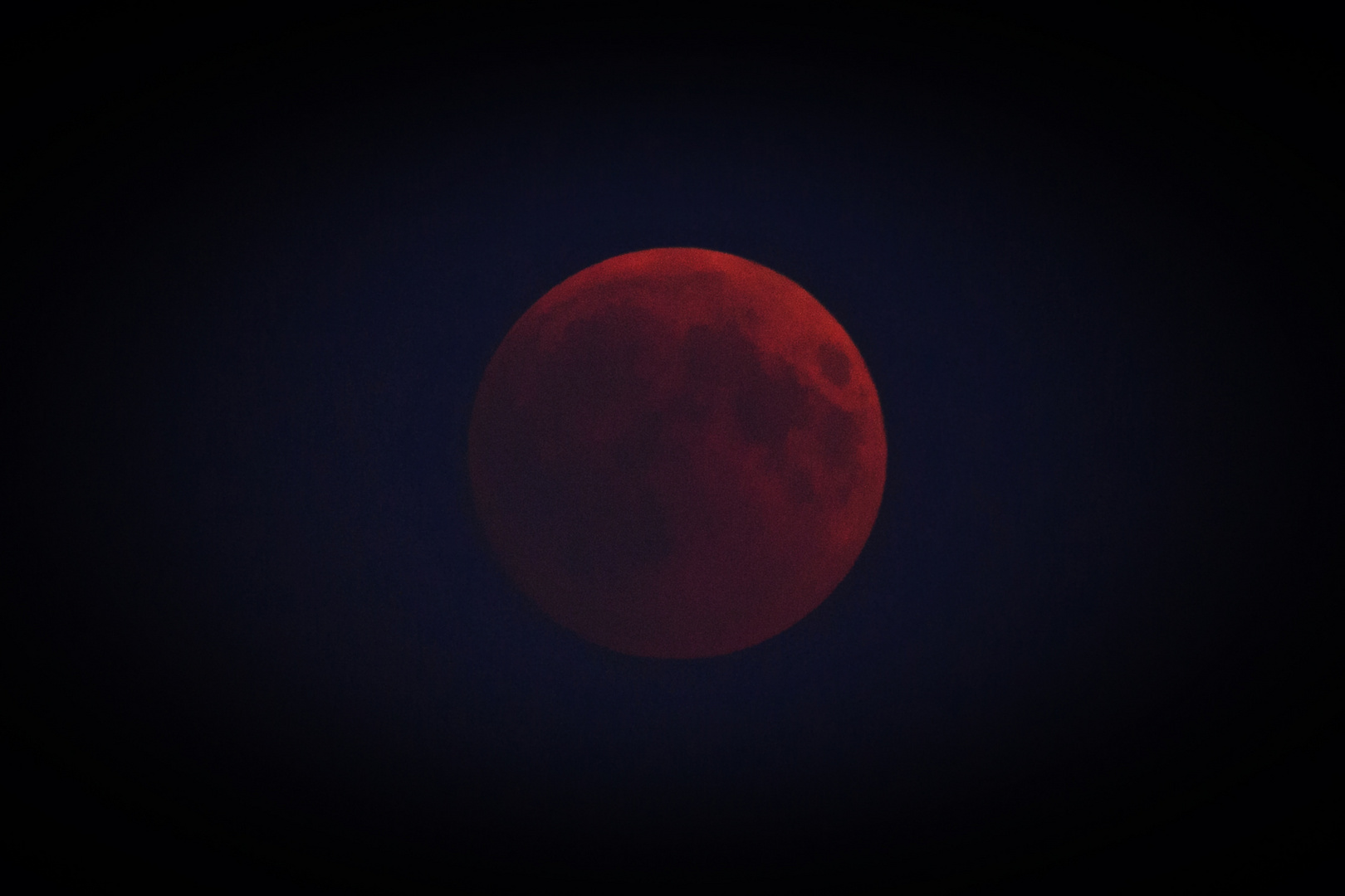 Blutmond - er war da, ich war da und gaaanz viele Wolken waren auch da