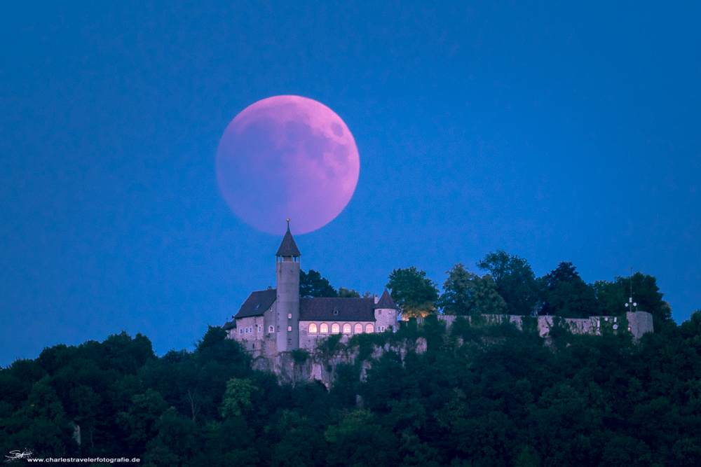 Blutmond trifft Teck