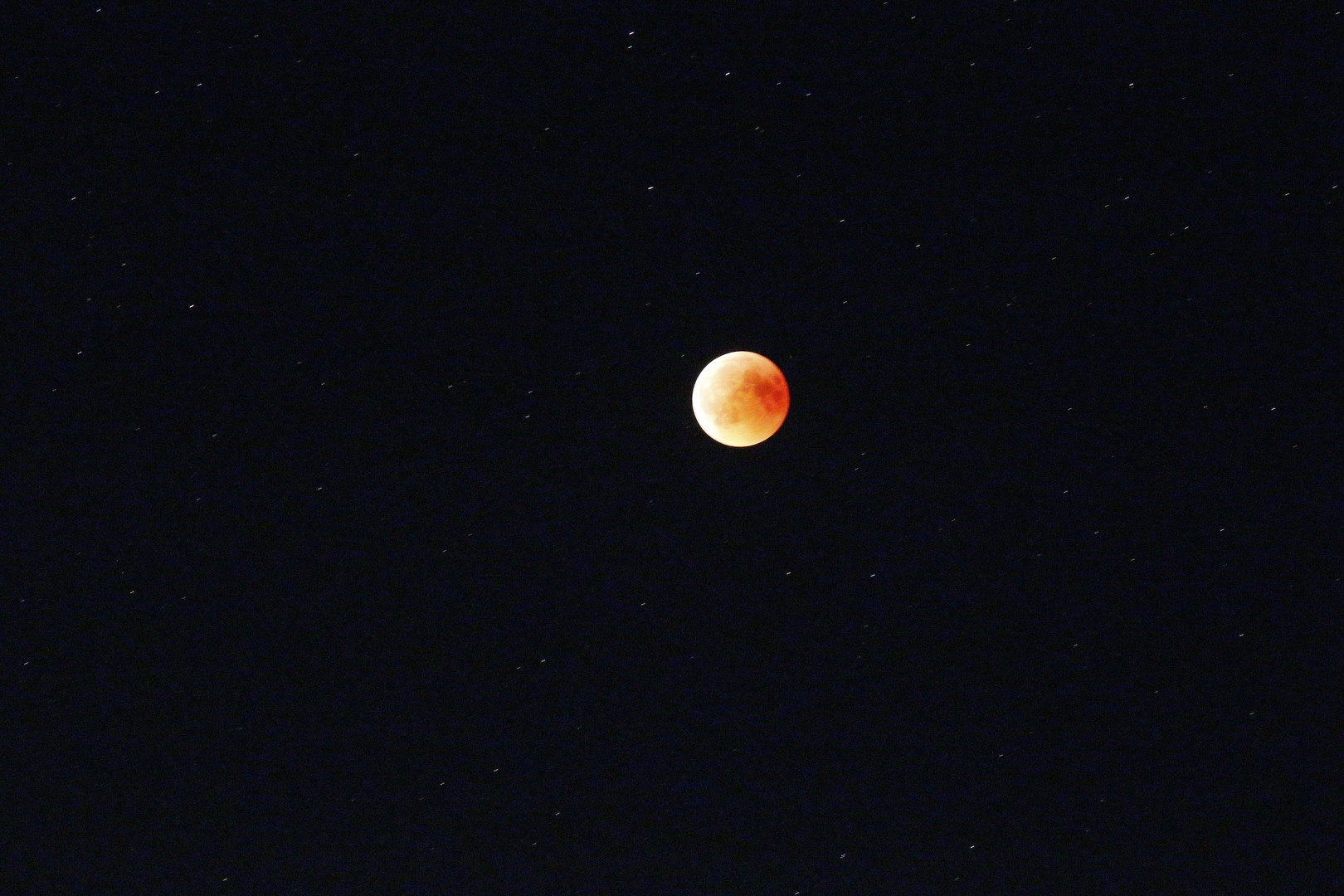 Blutmond über Laichingen / Schwäbische Alb