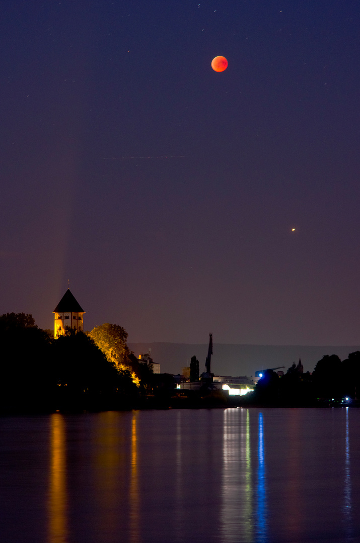 Blutmond und extrem heller Mars am 27.Juli 2018