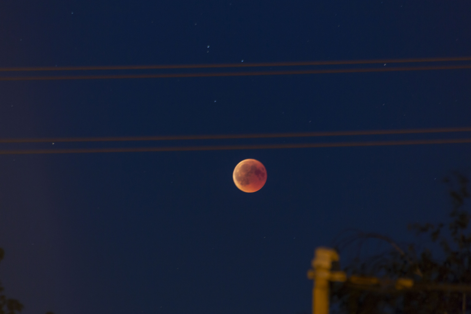 Blutmond vom Balkon aus aufgenommen