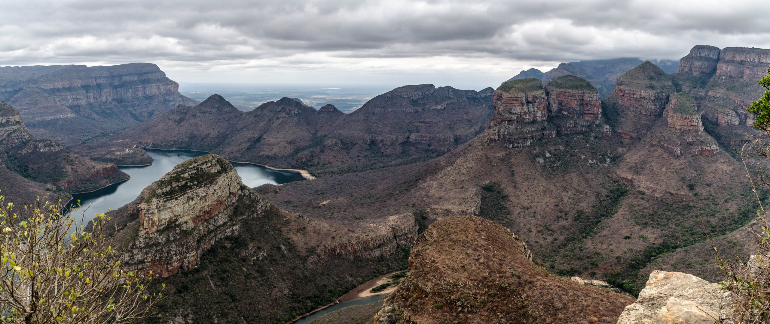 Blyde River Canyon and the three Roundavels