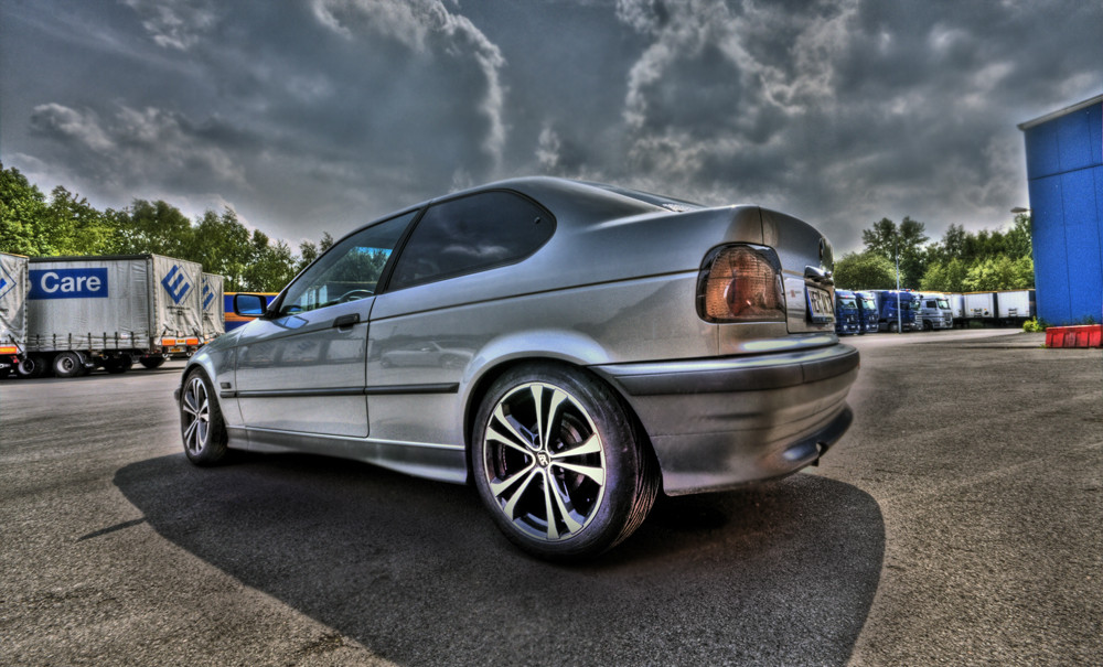 BMW 316i 002