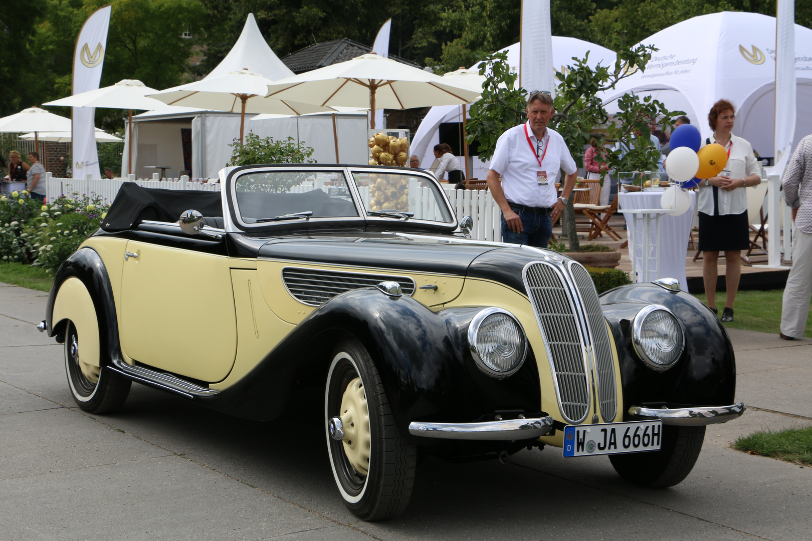 BMW 328