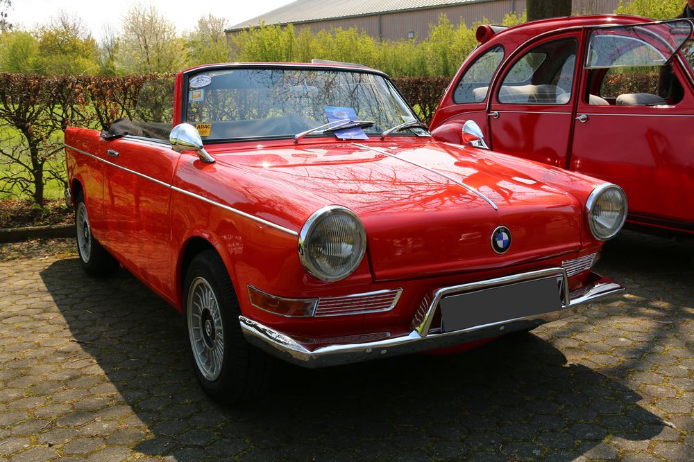 BMW  700 Cabrio