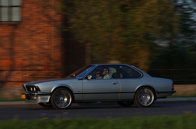 BMW E24.