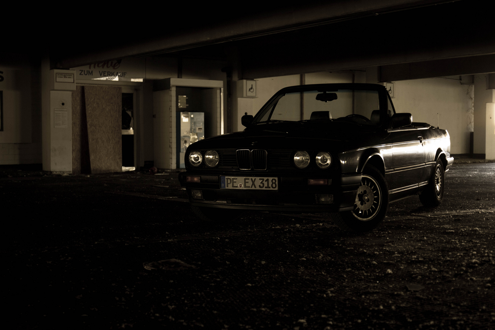 BMW E30 318iC