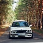 BMW E30 320i Touring // Analog