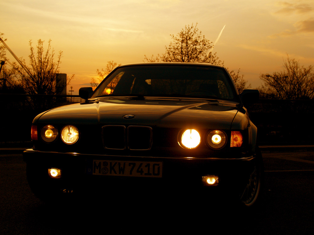 BMW E32