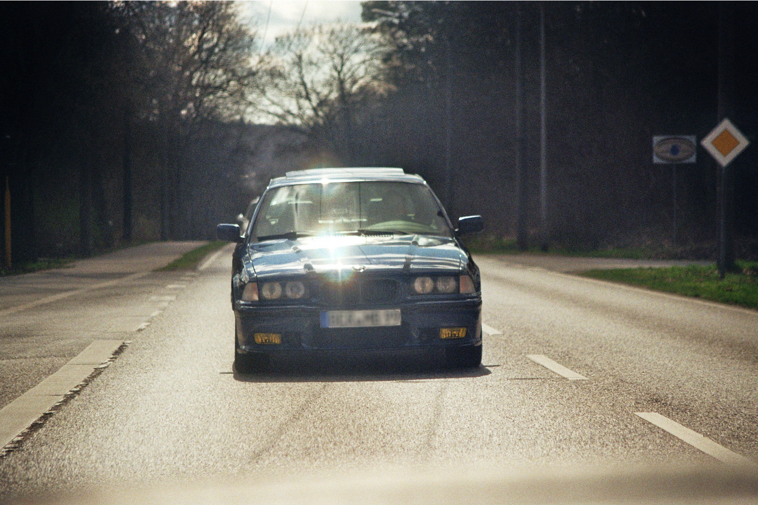 BMW E36 320i // Analog