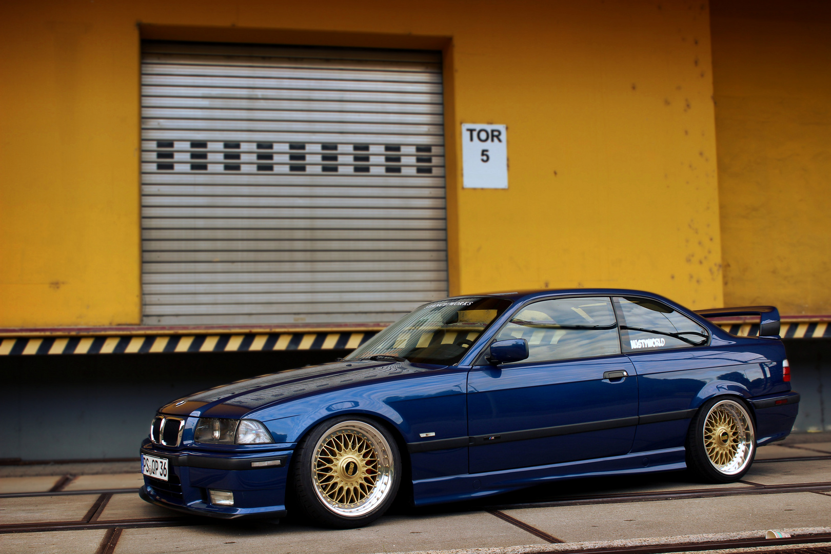 BMW E36 Coupe on BBS RC