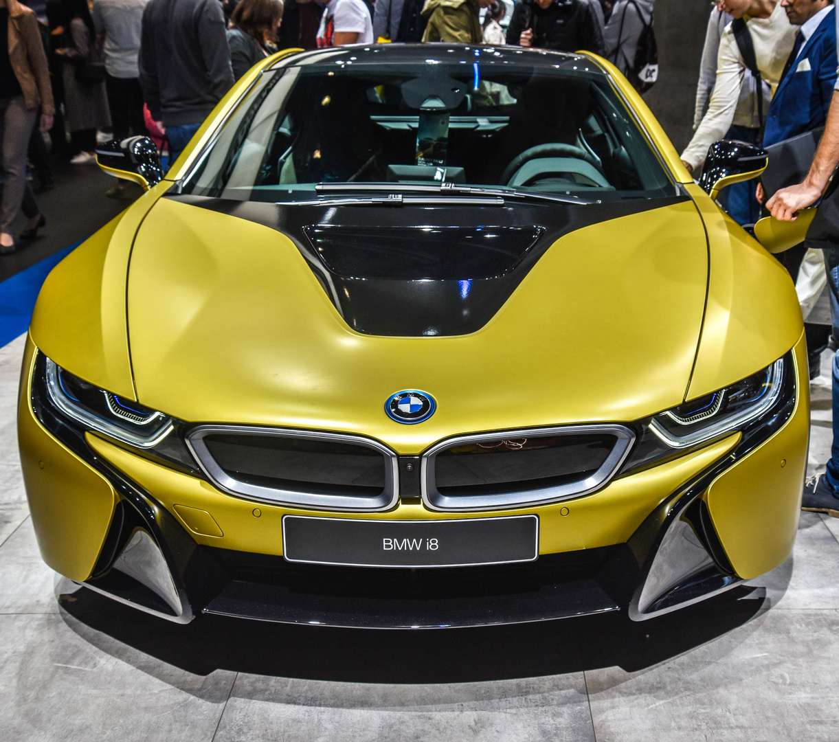 BMW i8