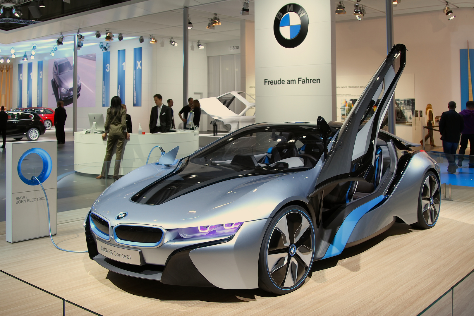 BMW i8 Concept – Emotional, dynamisch und effizient.