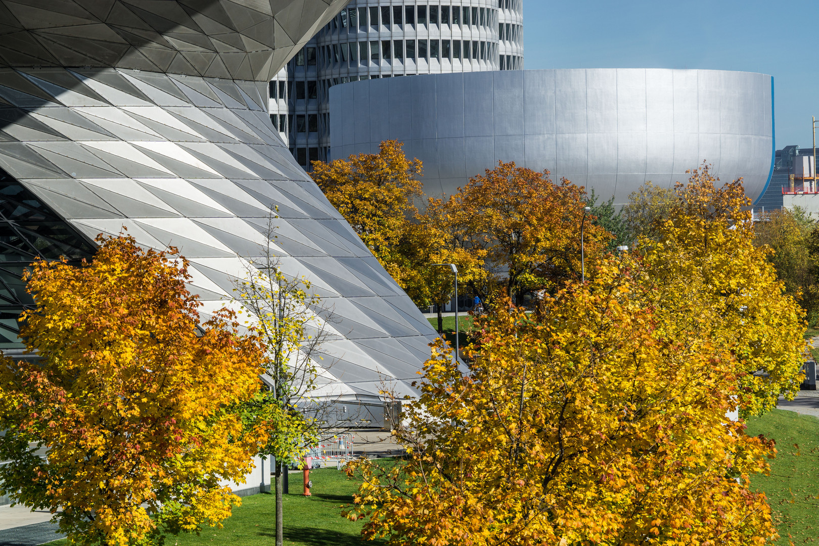 BMW im Herbst