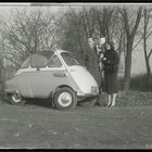 BMW Isetta Familienfoto vor ca. 54 Jahren