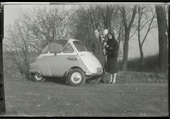 BMW Isetta Familienfoto vor ca. 54 Jahren