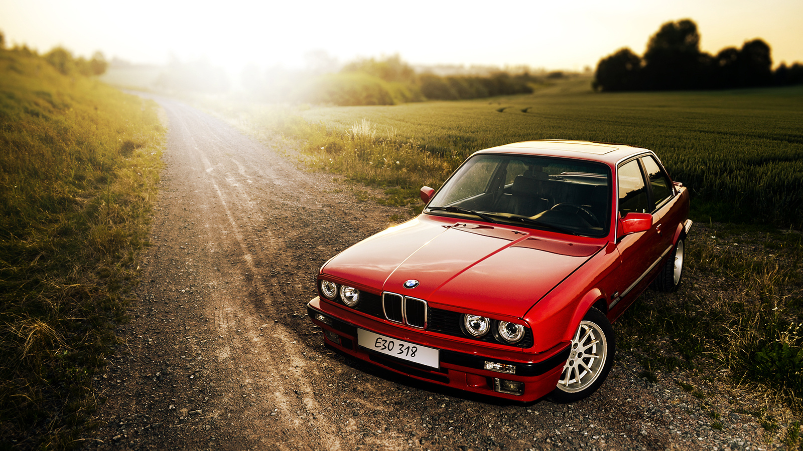 BMW Jungtimer E30 318 - Sonnenuntergang