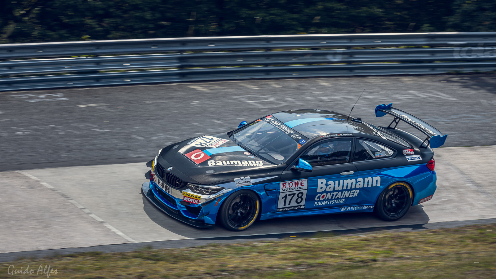 BMW M4 GT4