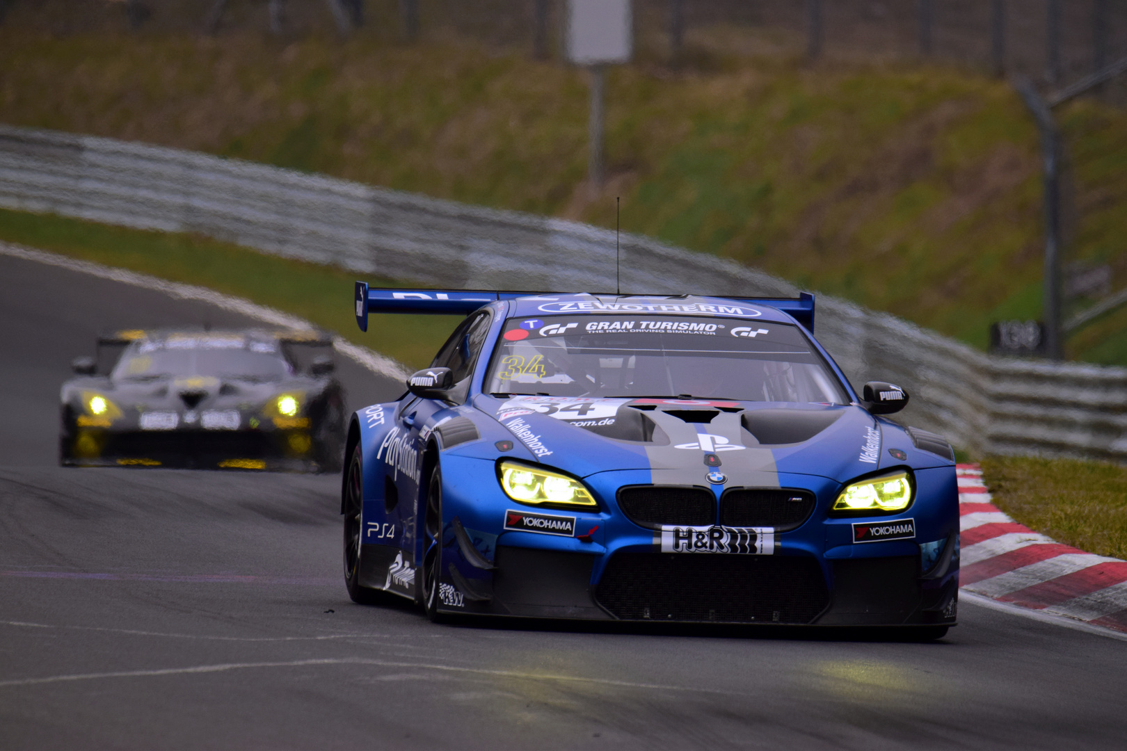 BMW M6 #34 beim VLN1 2019