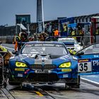 BMW M6 GT3 beim Boxenstop