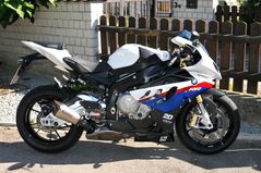 BMW S1000RR die Saison geht wieder los !!!