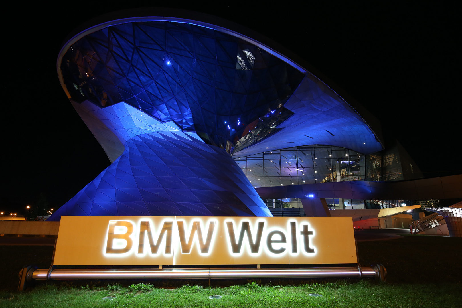 BMW Welt 2