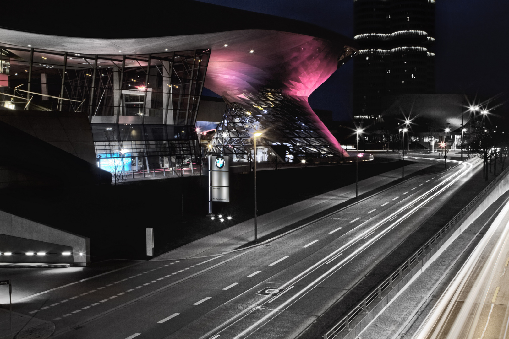 BMW Welt -2