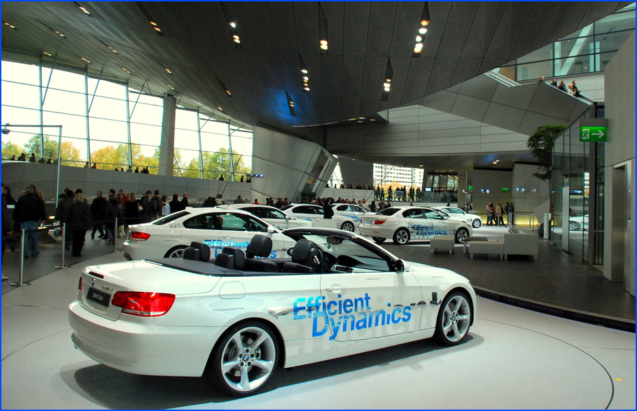 BMW-Welt-3