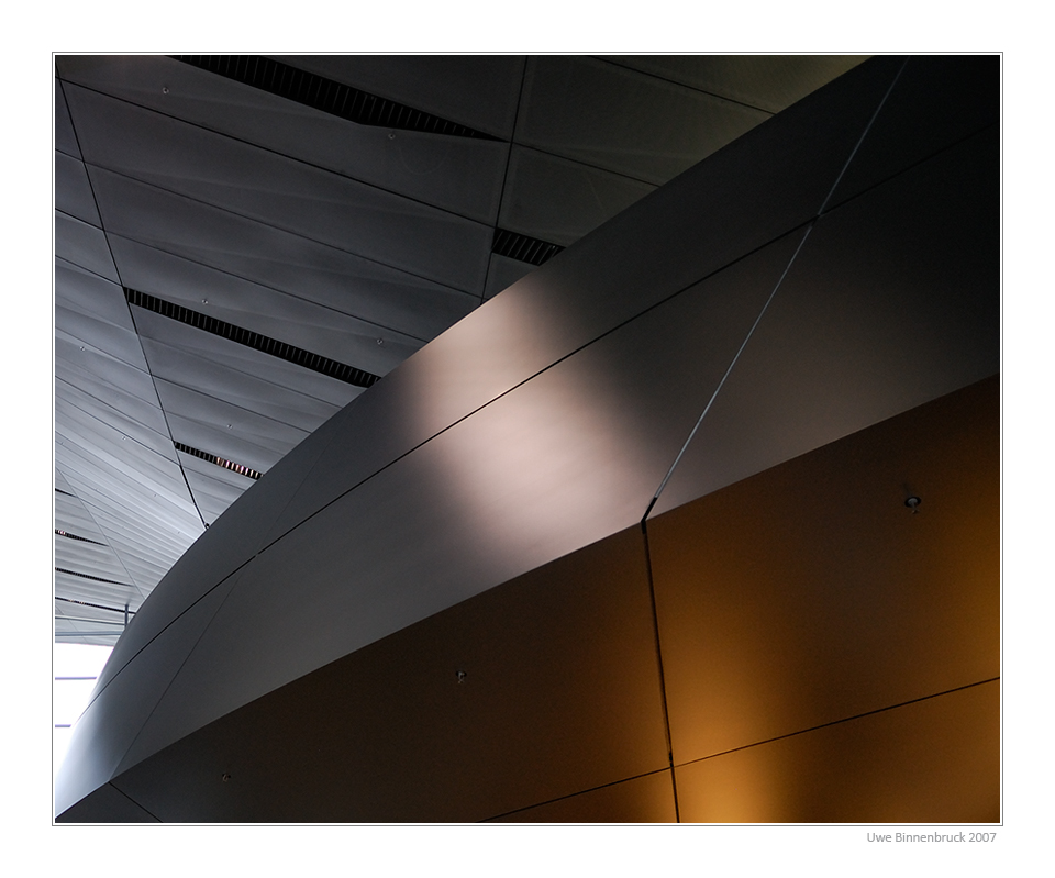 BMW Welt (abstrakt)