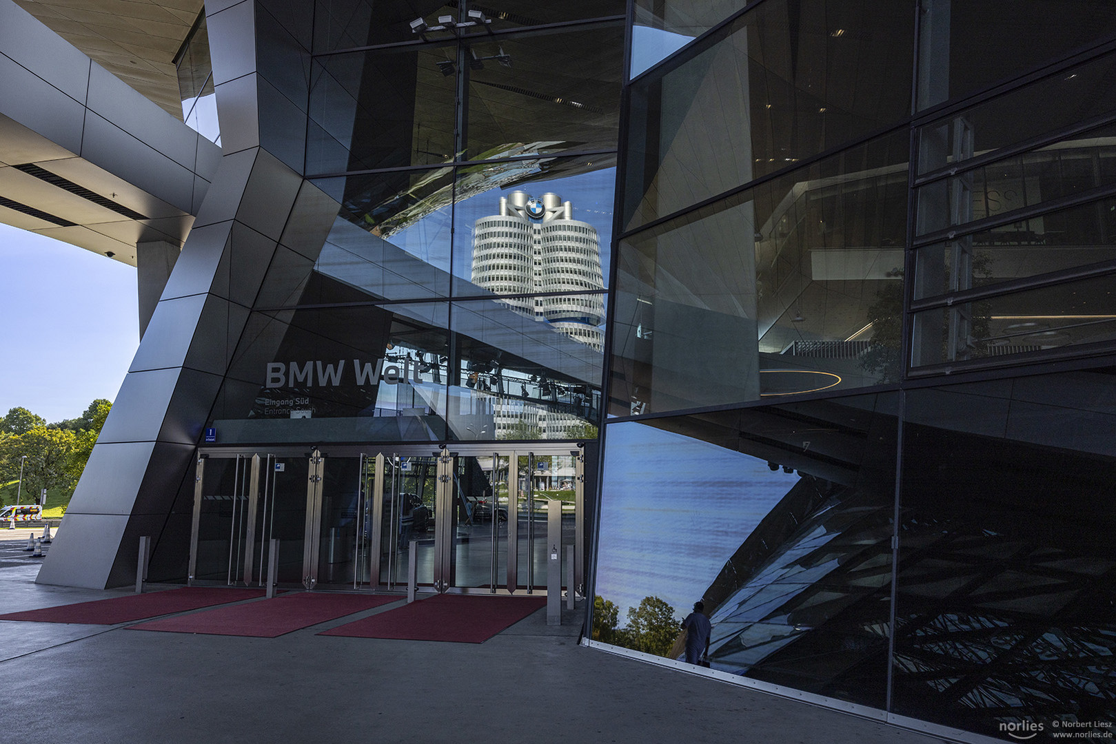 BMW Welt Eingang