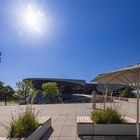 BMW Welt im Gegenlicht