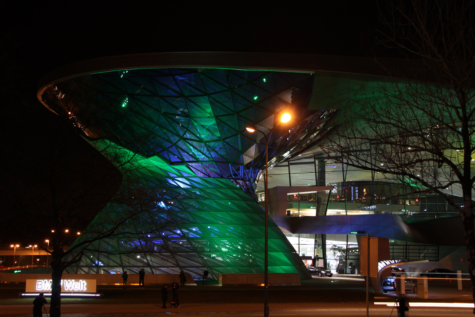 BMW-Welt in grün 3