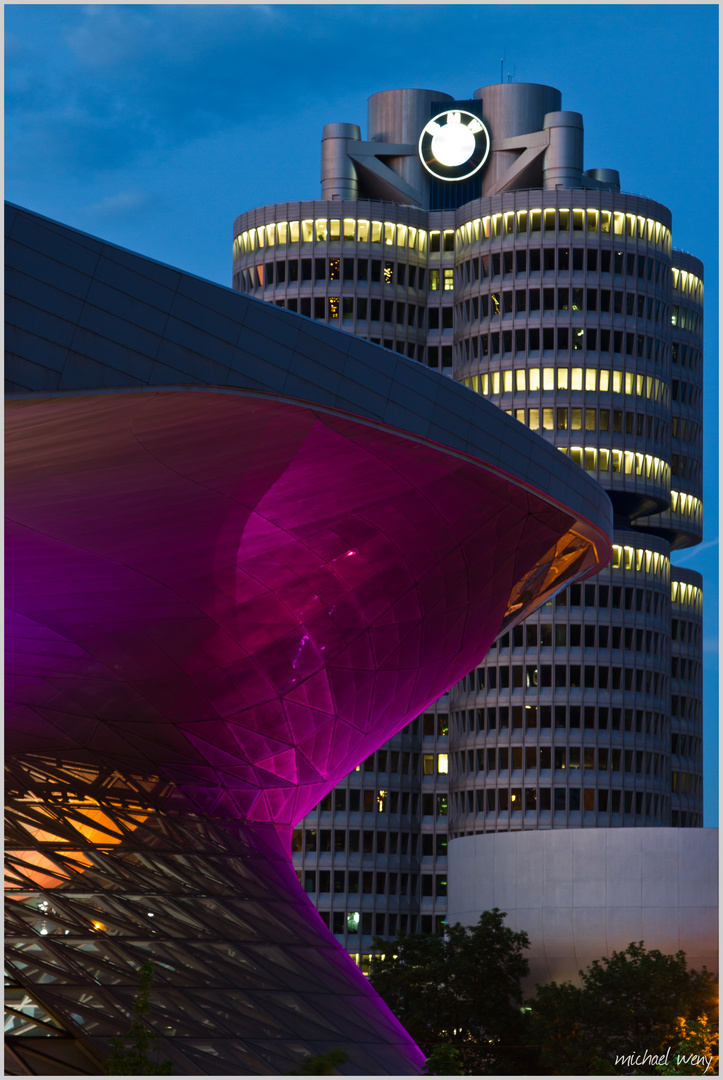 BMW Welt mit 4-Zylinder