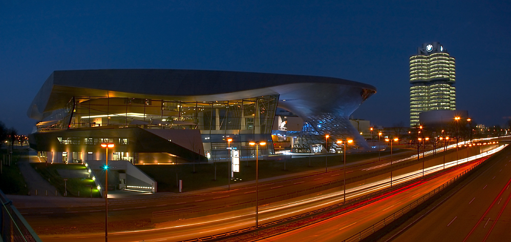 BMW Welt München ... (7)