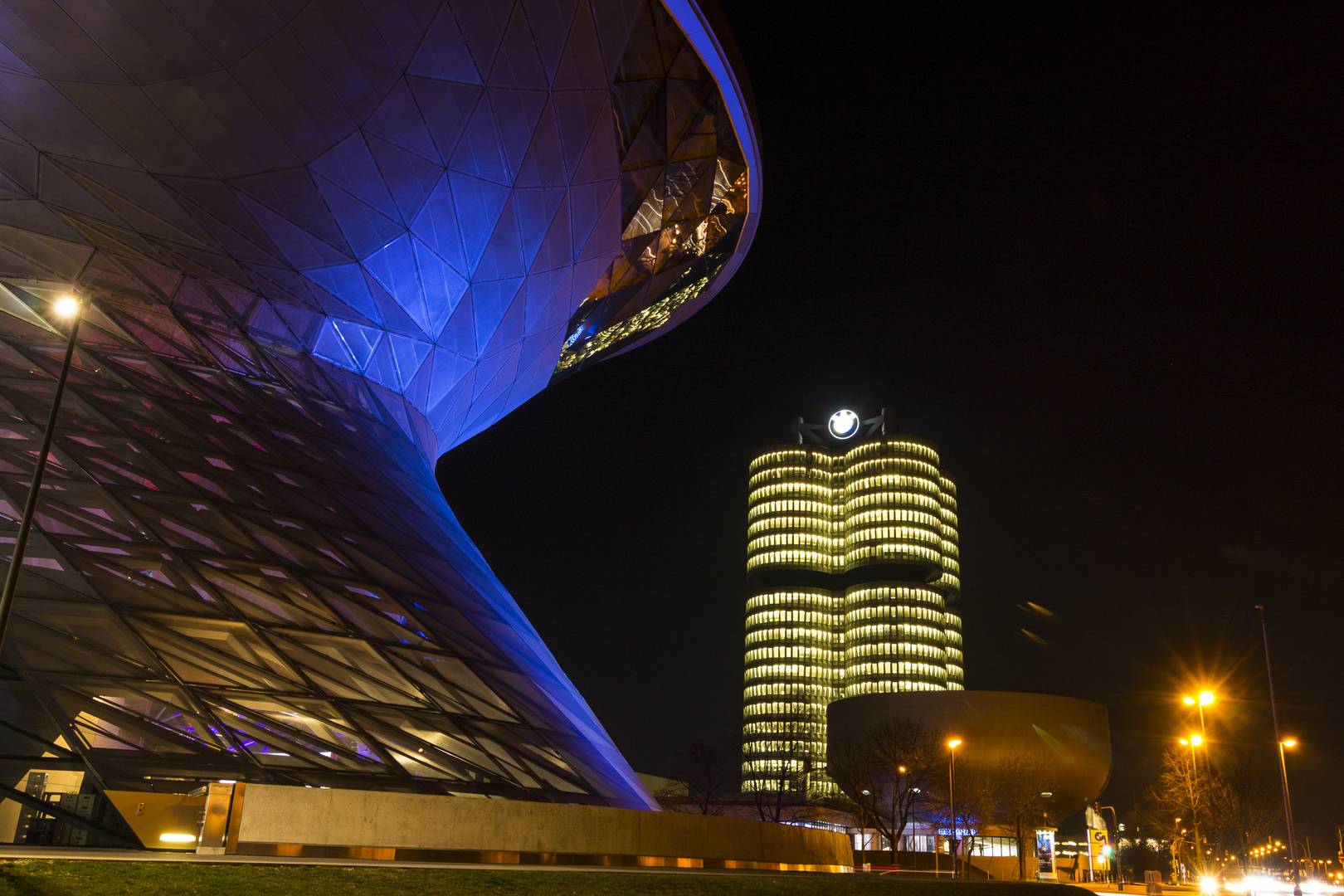 BMW Welt - Nachtaufnahme 3