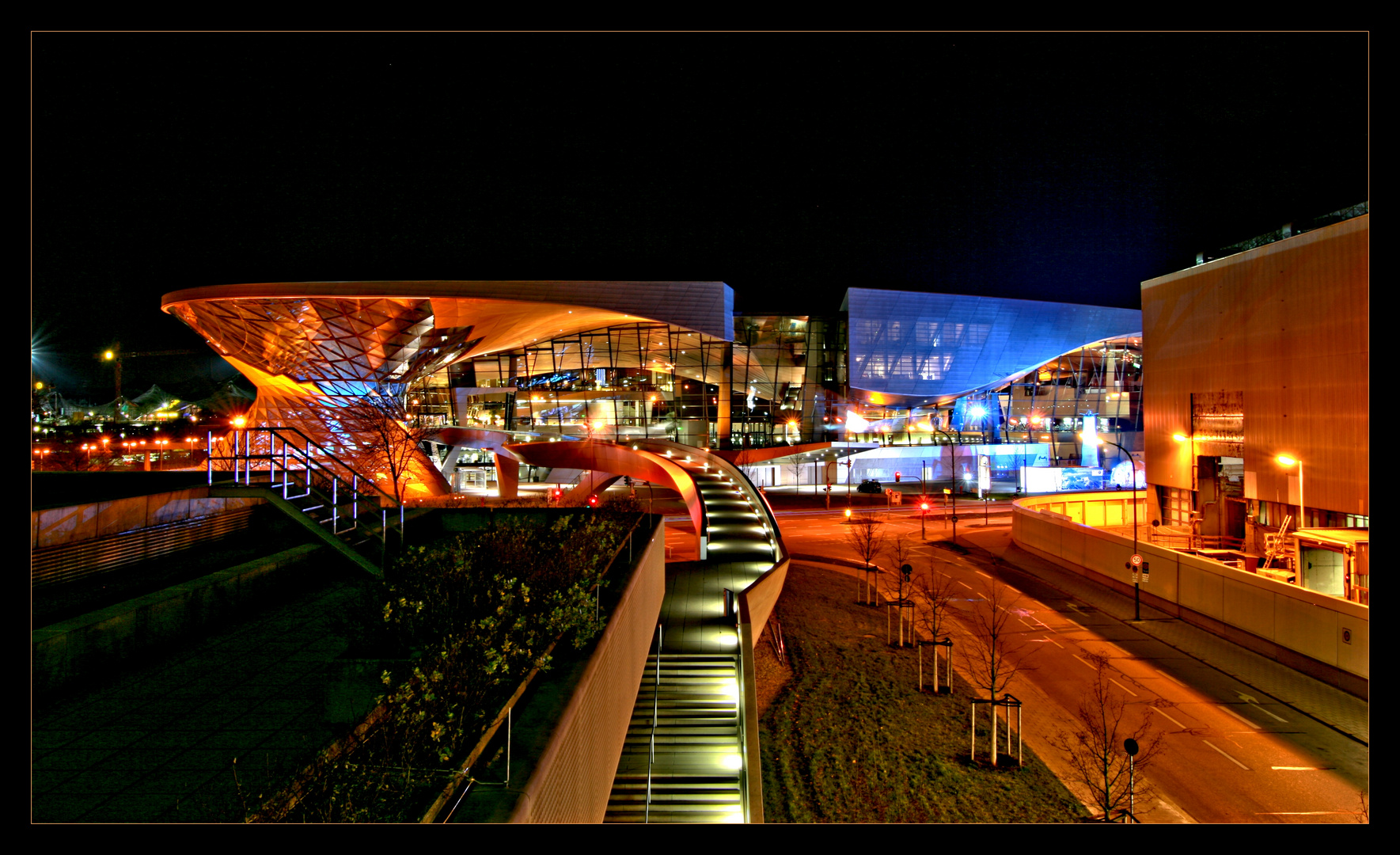 BMW Welt V