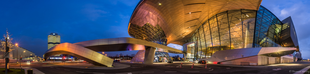 BMW Welt & Vierzylinder #4