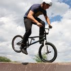 BMX IV - Footjam