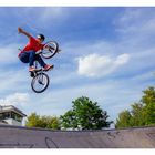 BMX with Silas - No Hand Air