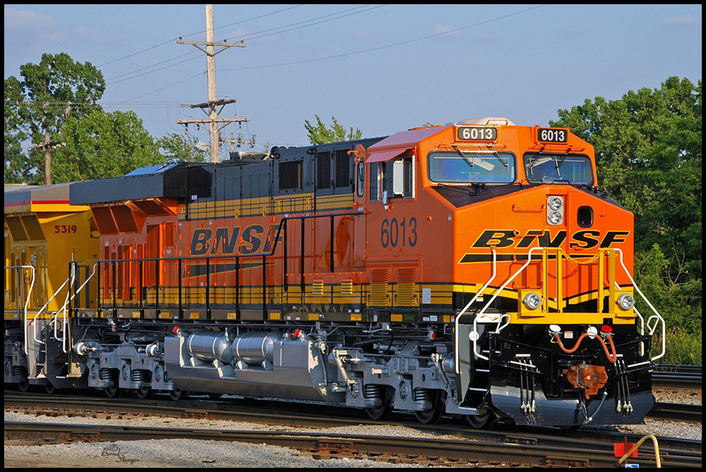 BNSF 6013