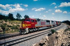 BNSF Freight Train auf der Fahrt nach Flaggstaff