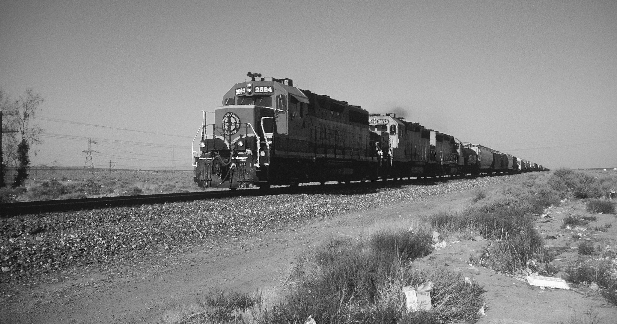 BNSF Freight Train passing Kramers Junction, Mojave Desert, CA