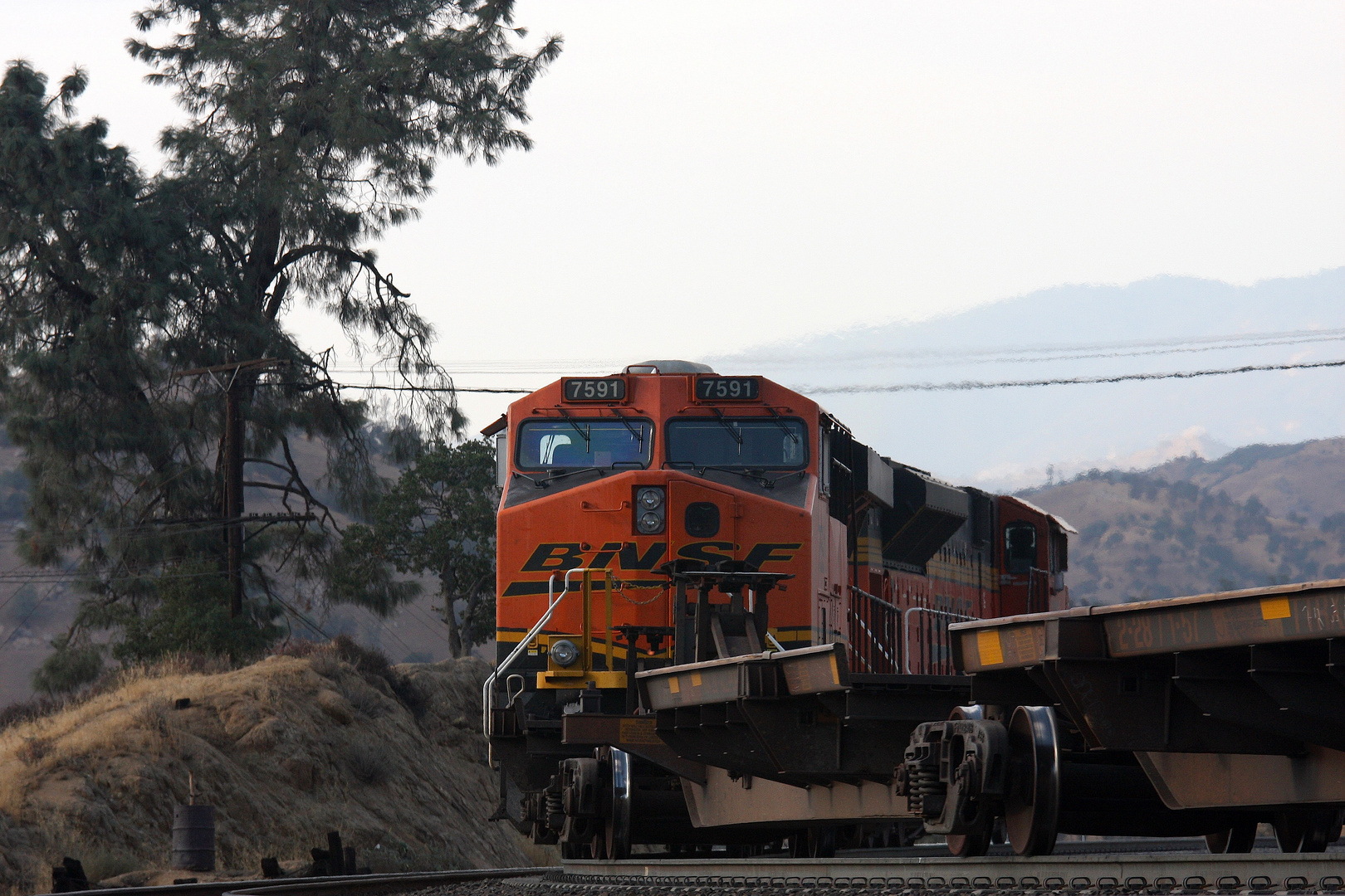 BNSF Trailer and All Purpose Cars Train running downhill the Tehachapi Loop...