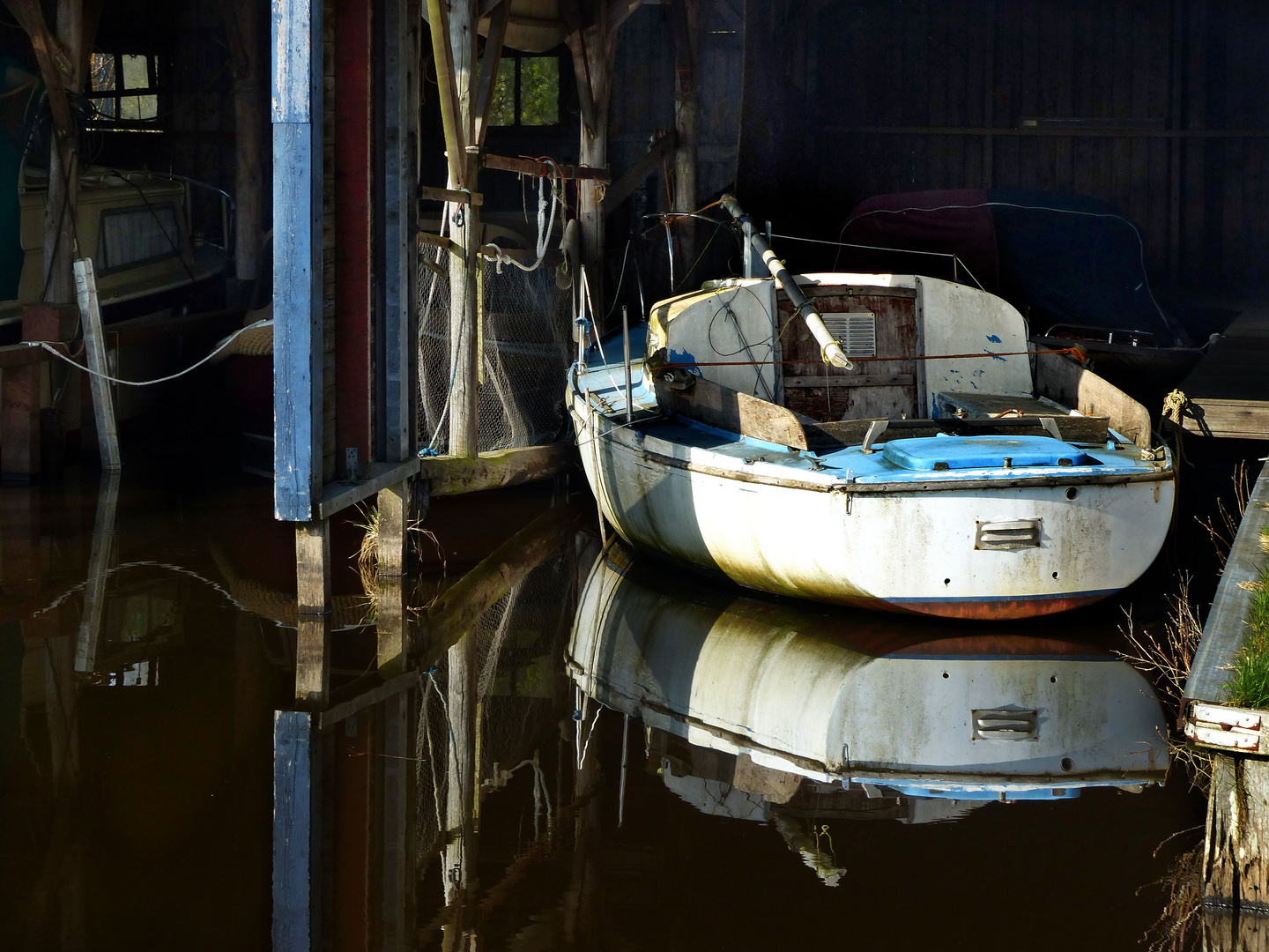 ... boat garage