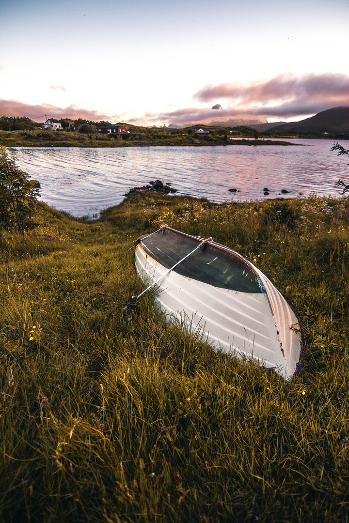 boat on Lofoten