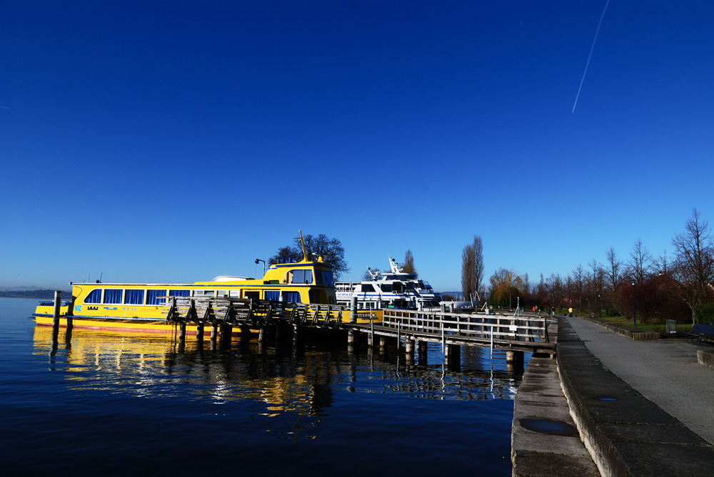 boat on the lake