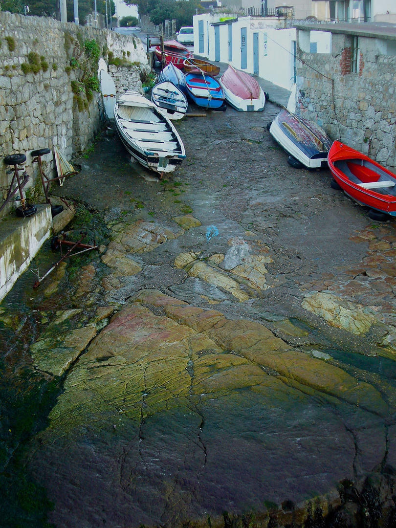 Boats Dancing Street